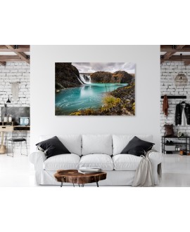 Obraz na płótnie canvas duży 120x80 błękitne jezioro w górach wodospad szare niebo studiograf