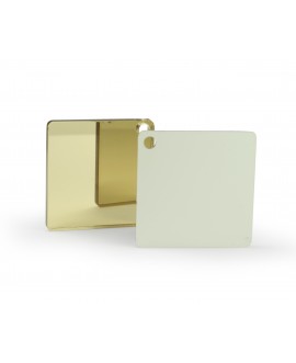 Pleksi mirror gold w zimnym odcieniu – elegancka powierzchnia lustrzana